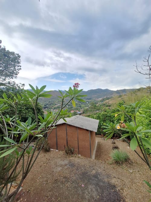 Casa de 3 alcobas en venta en Golondrinas, Cali · foto 9 de 16