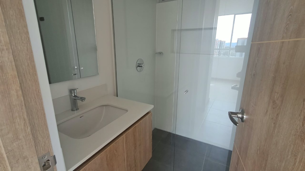 Apartamento en arriendo en Llano Grande, Rionegro · foto 13 de 17