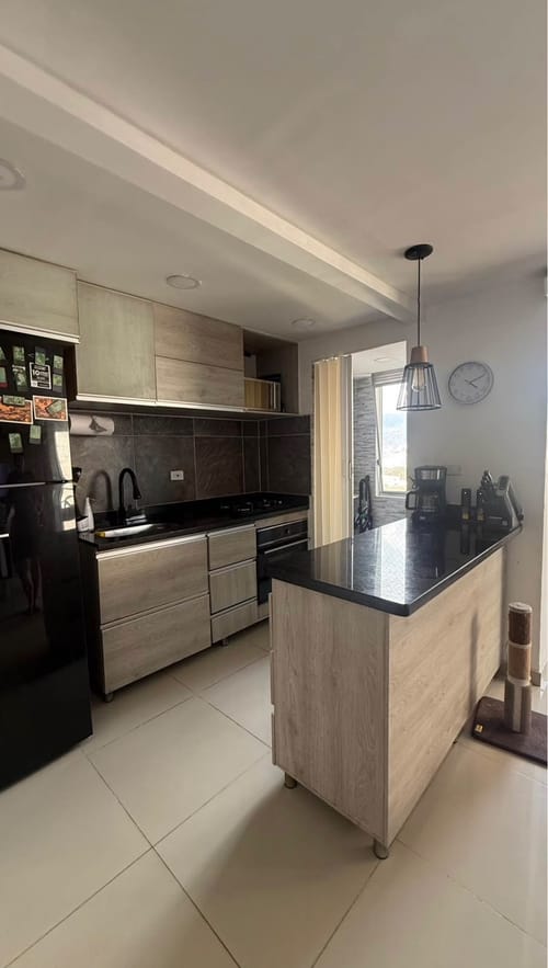Apartamento en venta en Las Brisas, La Estrella · foto 3 de 24
