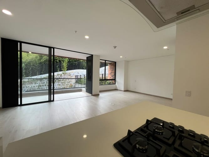 Apartamento de 1 alcoba en arriendo en El Retiro, 73 m² · foto 2 de 13