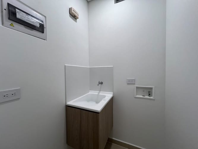 Apartamento de 1 alcoba en arriendo en El Retiro, 73 m² · foto 11 de 13