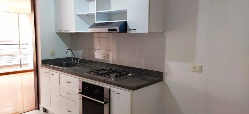 Apartamento de 3 alcobas en venta en La Felicidad, Bogotá, 82 m² · foto 8 de 18