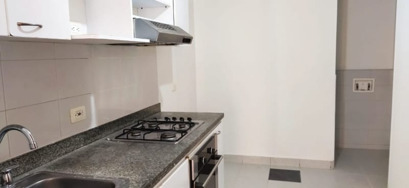 Apartamento de 3 alcobas en venta en La Felicidad, Bogotá, 82 m² · foto 12 de 18