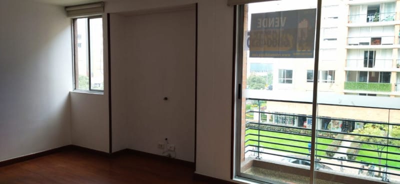 Apartamento de 3 alcobas en venta en La Felicidad, Bogotá, 82 m² · foto 14 de 18