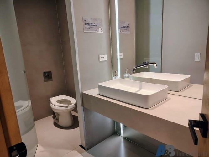 Oficina en arriendo en Laureles, Medellín, 270 m² · foto 22 de 24