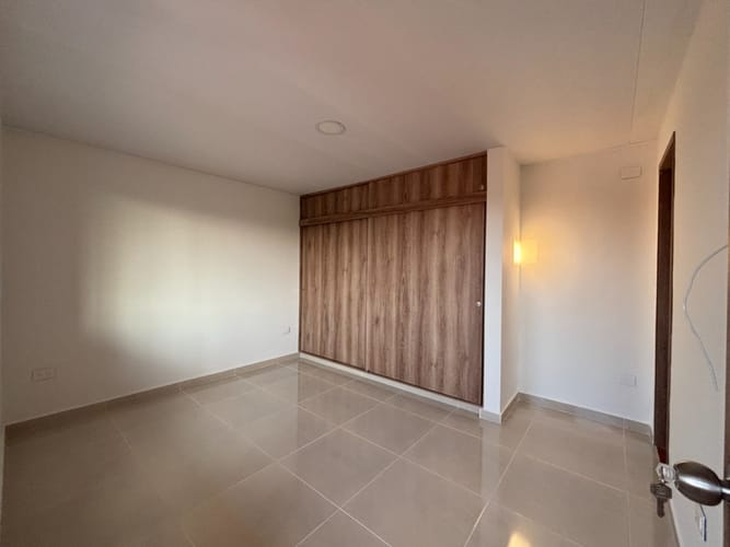 Casa de 3 alcobas en venta en Rozo, Palmira, 292 m² · foto 13 de 24