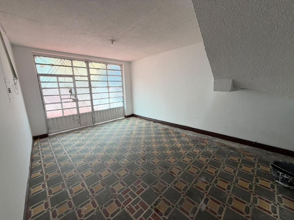 Casa en venta en Ciudad Jardin Sur, Bogotá · foto 4 de 19