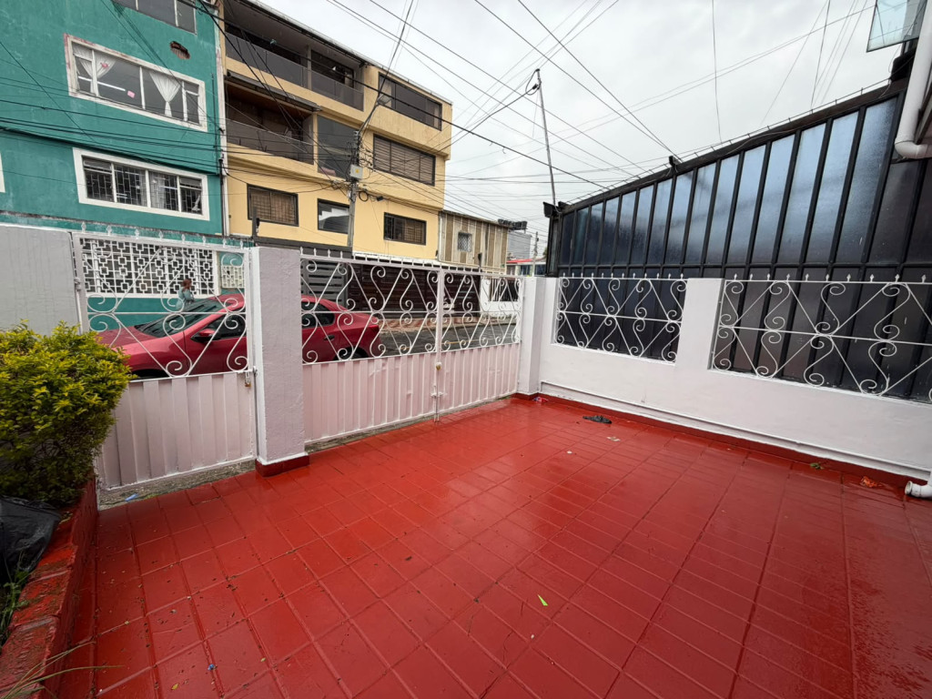 Casa en venta en Ciudad Jardin Sur, Bogotá · foto 7 de 19