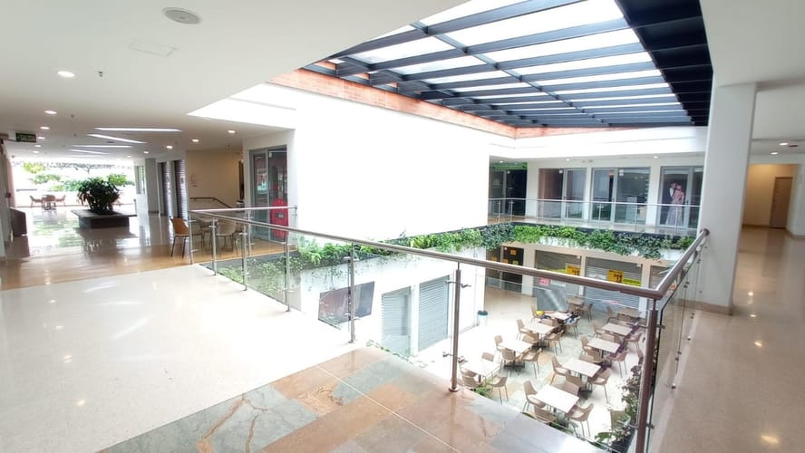 Local en venta en Boston, Medellín, 16 m² · foto 3 de 4