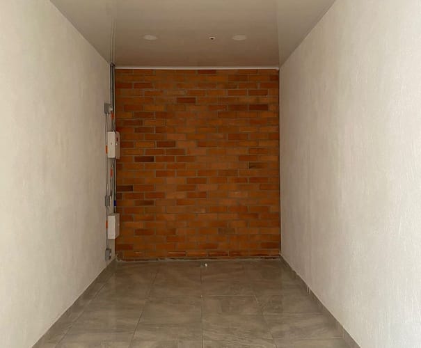 Local en venta en Boston, Medellín, 16 m² · foto 4 de 4