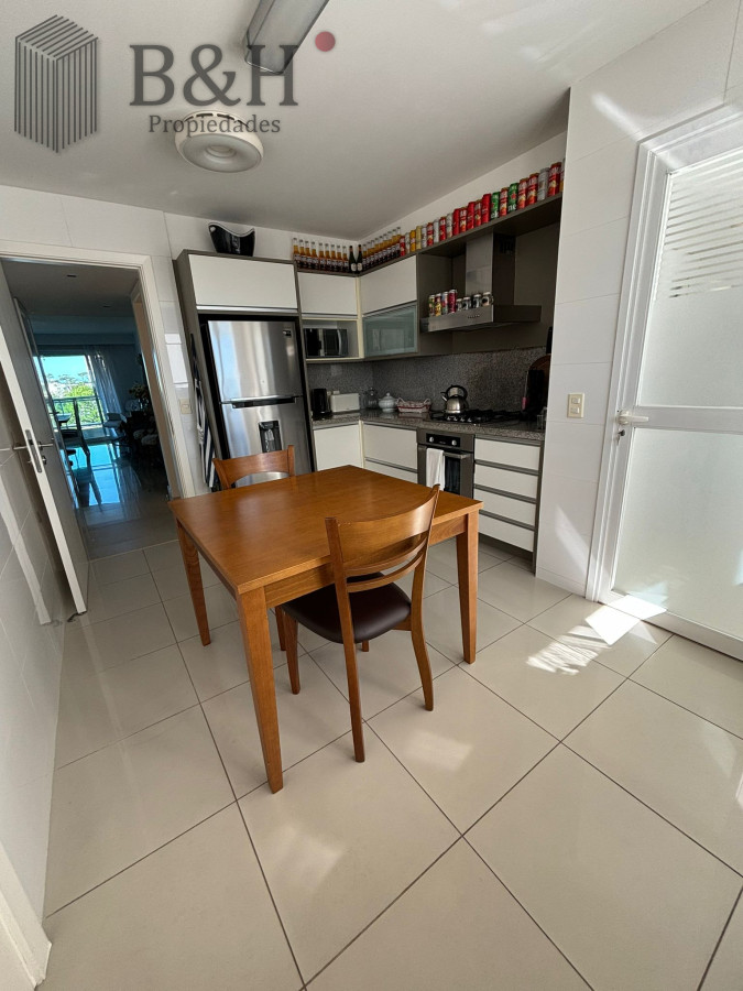 APARTAMENTO DE 4 DORMITORIOS EN LA TORRE AQUARELLA · Foto 7