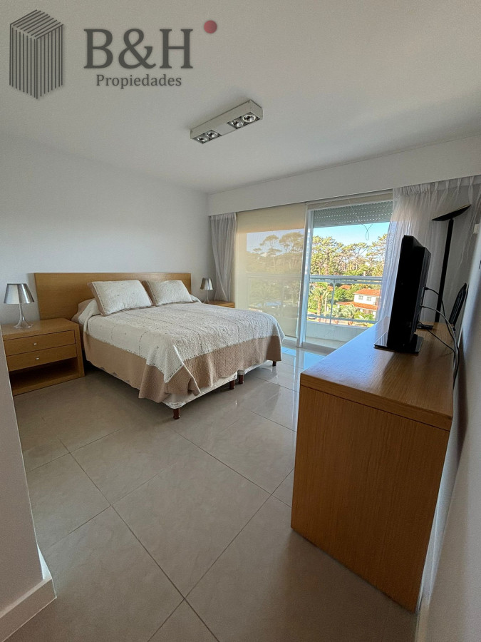 APARTAMENTO DE 4 DORMITORIOS EN LA TORRE AQUARELLA · Foto 8