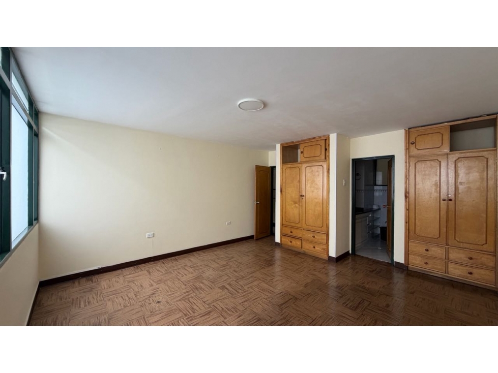 Casa en venta en Barrios Unidos, Bogotá · foto 9 de 15