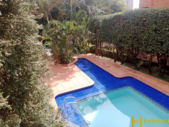 Casa de 4 alcobas en venta en Las Lomas, Medellín, 450 m² · foto 6 de 21