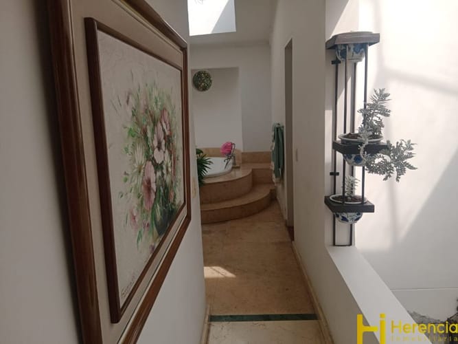 Casa de 4 alcobas en venta en Las Lomas, Medellín, 450 m² · foto 10 de 21