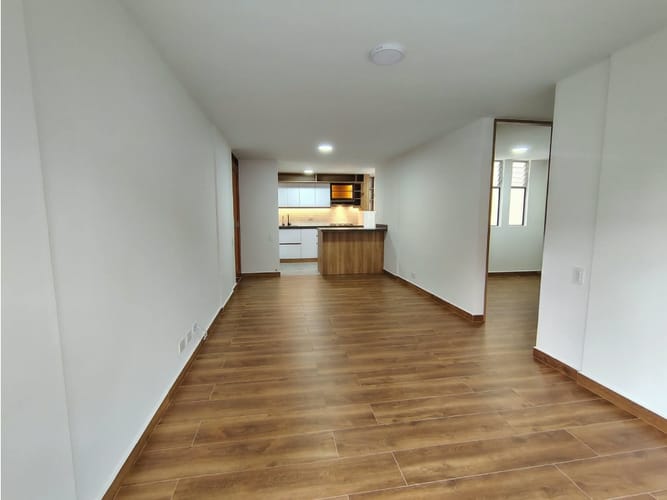 Apartamento de 3 alcobas en arriendo en Vía Las Palmas, Medellín, 80 m² · foto 3 de 19