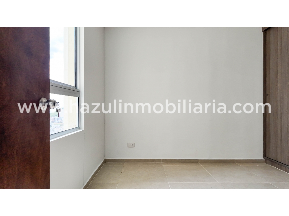 Apartamento en arriendo en Los Alcazares, Manizales · foto 3 de 11