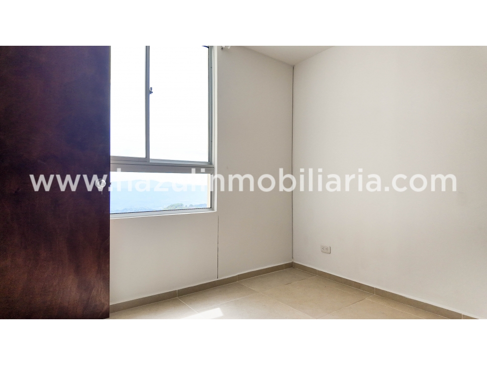 Apartamento en arriendo en Los Alcazares, Manizales · foto 4 de 11