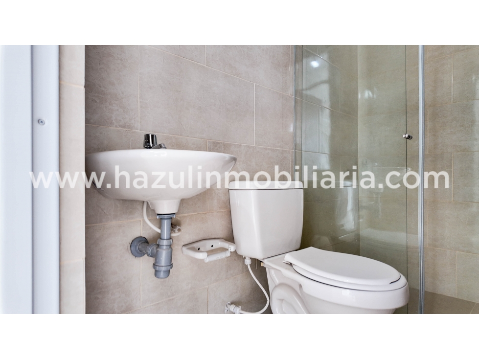 Apartamento en arriendo en Los Alcazares, Manizales · foto 10 de 11