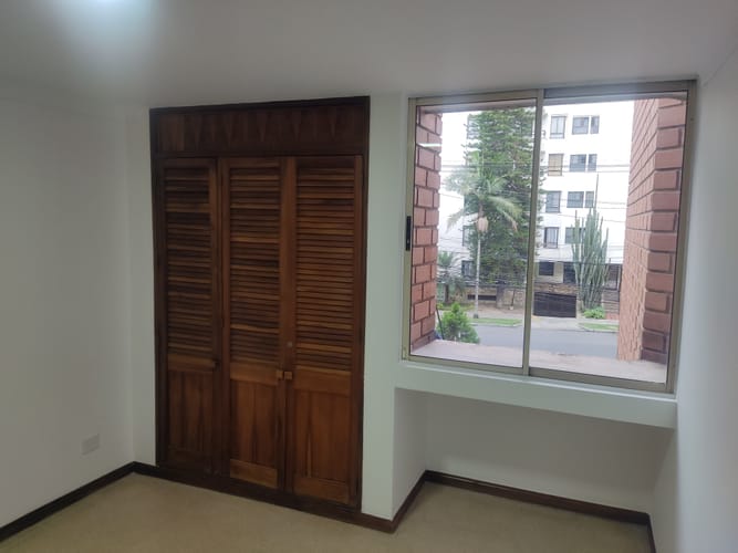 Apartamento de 3 alcobas en arriendo en Las Acacias, Medellín, 120 m² · foto 7 de 13