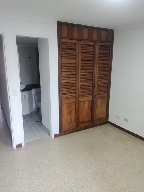 Apartamento de 3 alcobas en arriendo en Las Acacias, Medellín, 120 m² · foto 13 de 13