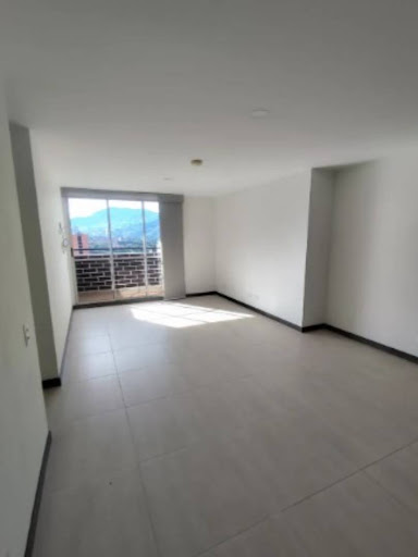 Apartamento en venta en Betania, Sabaneta · foto 5 de 19