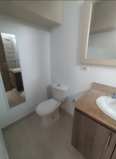 Apartamento en venta en Betania, Sabaneta · foto 8 de 19