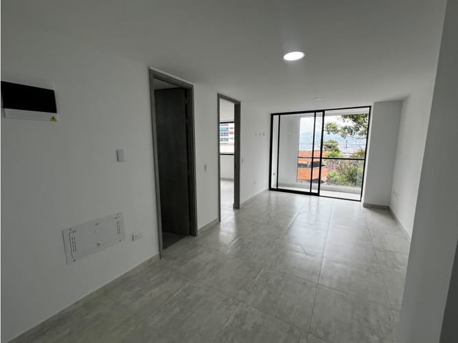 Apartaestudio en venta en Aves Maria, Envigado, 45 m² · foto 2 de 7
