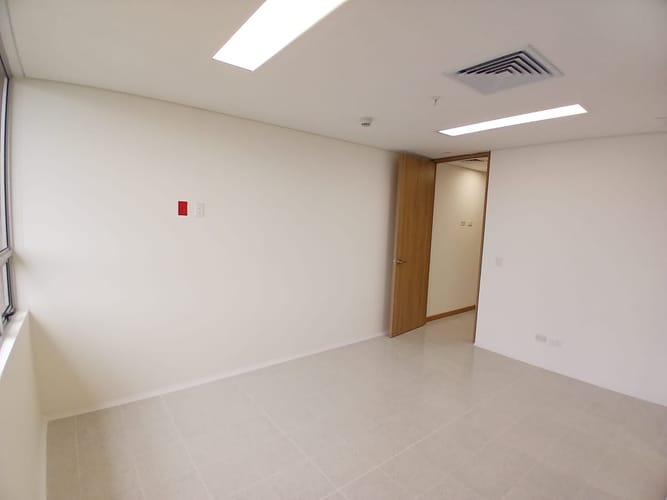 Consultorio en arriendo en Laureles, Medellín, 32 m² · foto 4 de 10