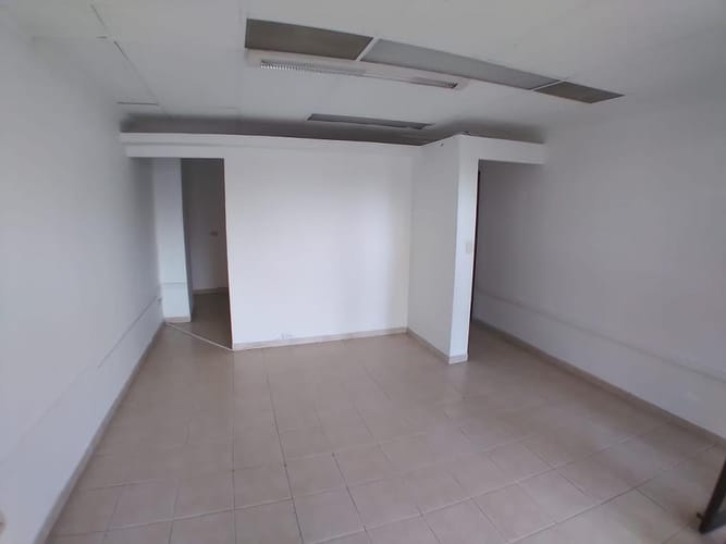 Local en arriendo en Versalles, Cali, 34 m² · foto 5 de 11