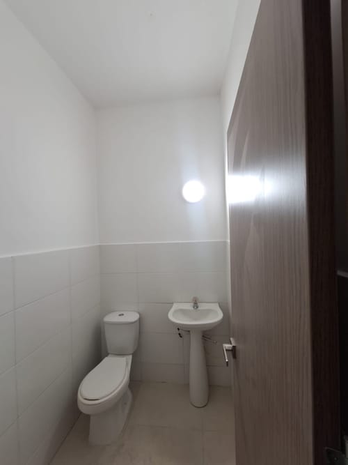 Local en arriendo en San Vicente, Cali, 152 m² · foto 2 de 5