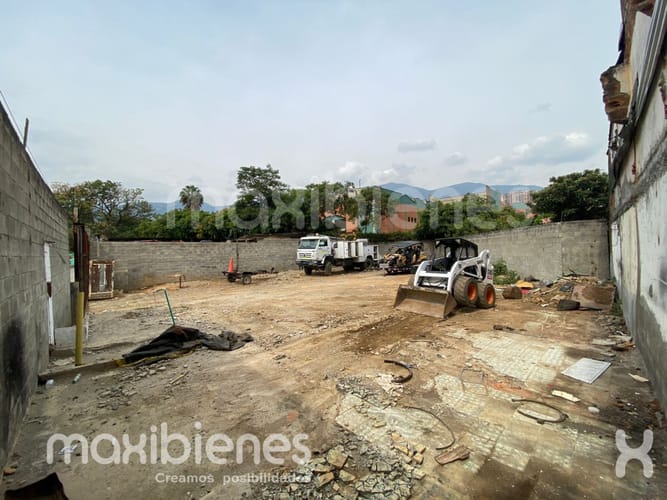 Bodega en venta en San Agustin, La Estrella, 469 m² · foto 3 de 5