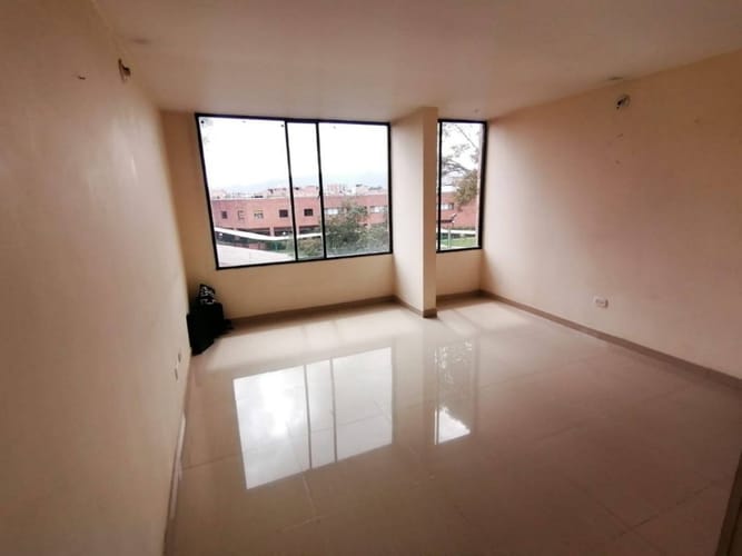 Apartamento en venta en Pinar De Suba, Bogotá · foto 5 de 16