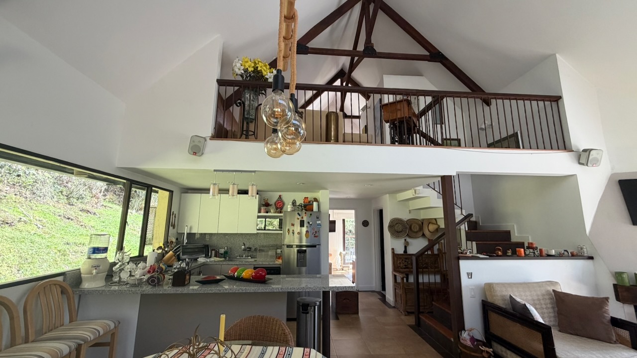 Casa en venta en El Libano, La Calera · foto 10 de 20