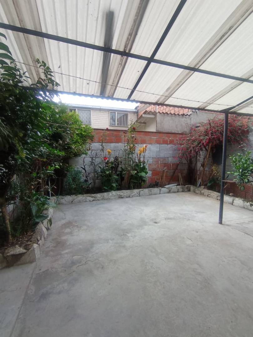 Casa en venta en Kennedy Central, Bogotá · foto 5 de 24