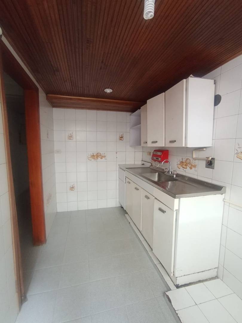 Casa en venta en Kennedy Central, Bogotá · foto 11 de 24