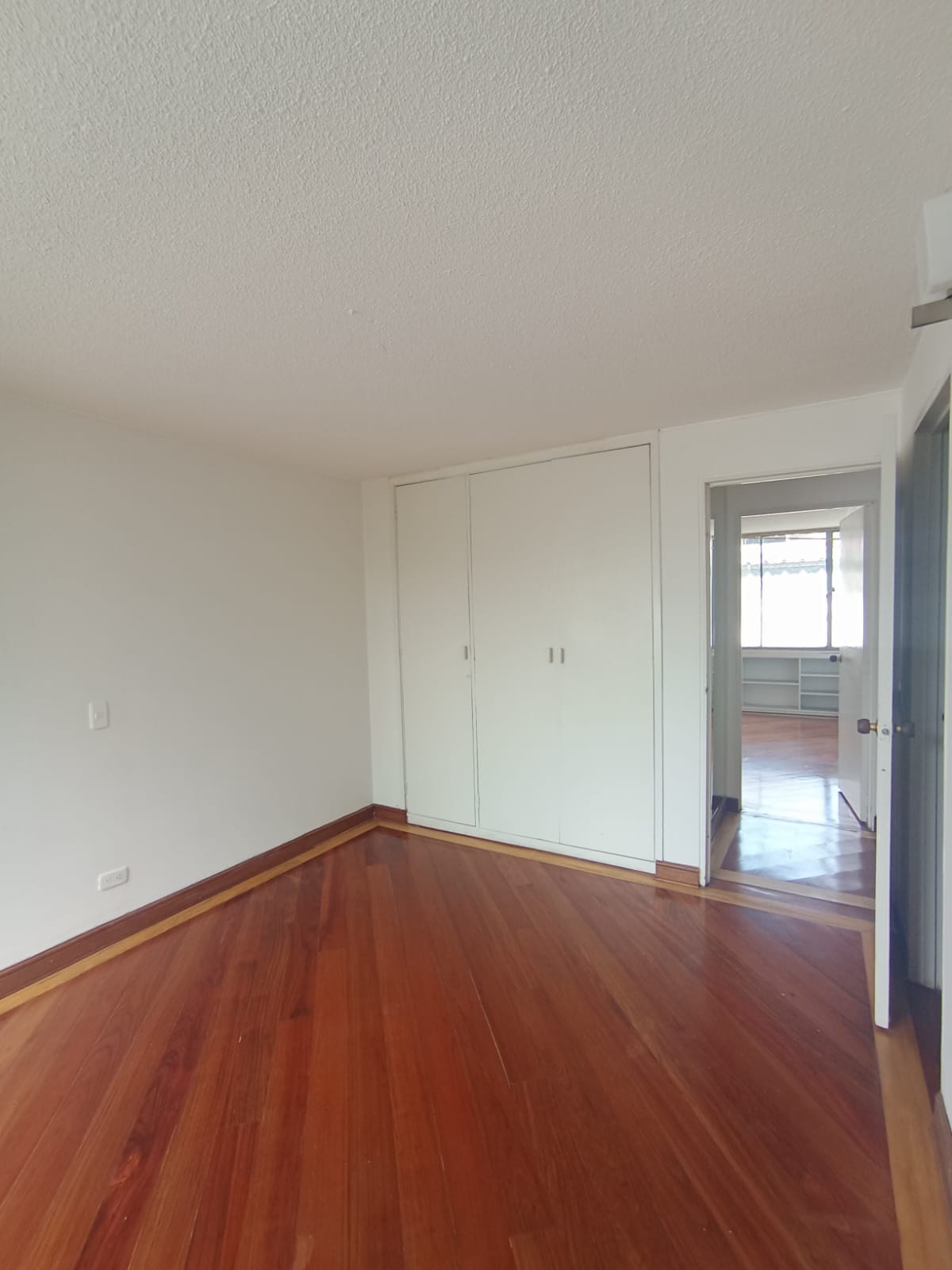Apartamento en venta en La Floresta, Bogotá · foto 8 de 24