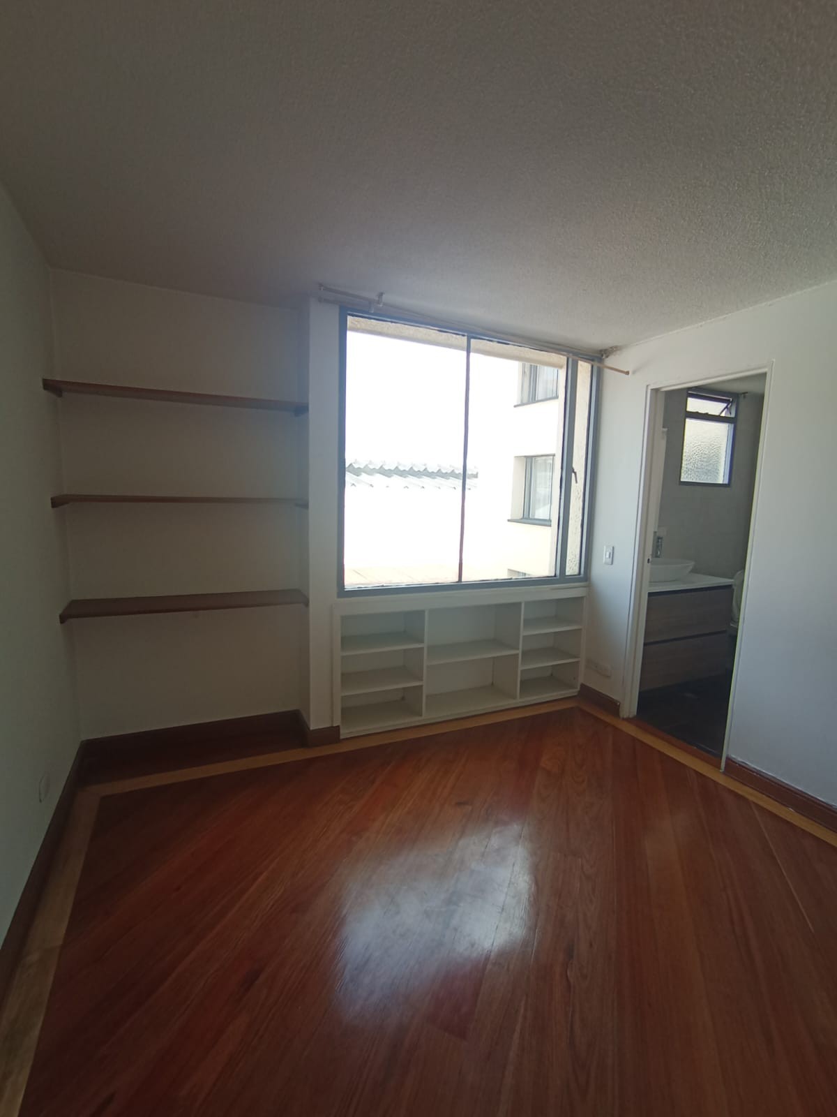 Apartamento en venta en La Floresta, Bogotá · foto 4 de 24