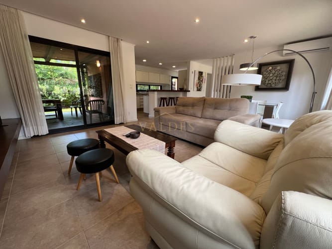 Alquiler anual y venta casa 2 dormitorios en Barrio privado · Foto 2