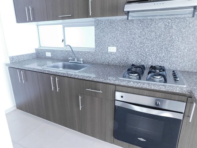 Apartamento de 3 alcobas en venta en Nueva Castilla, Bogotá, 67 m² · foto 2 de 24