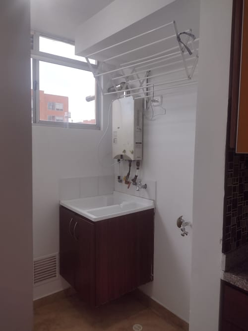 Apartamento de 3 alcobas en venta en Villas De Granada, Bogotá, 70 m² · foto 4 de 20