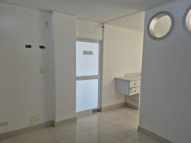 Local en arriendo en San Vicente, Cali, 120 m² · foto 10 de 11