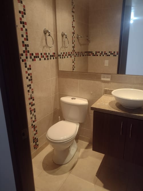 Apartamento de 3 alcobas en venta en Villas De Granada, Bogotá, 70 m² · foto 16 de 20