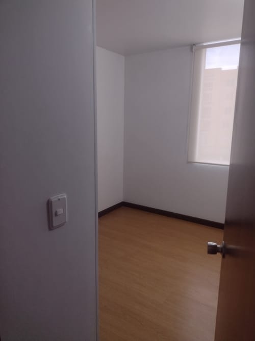 Apartamento de 3 alcobas en venta en Villas De Granada, Bogotá, 70 m² · foto 18 de 20