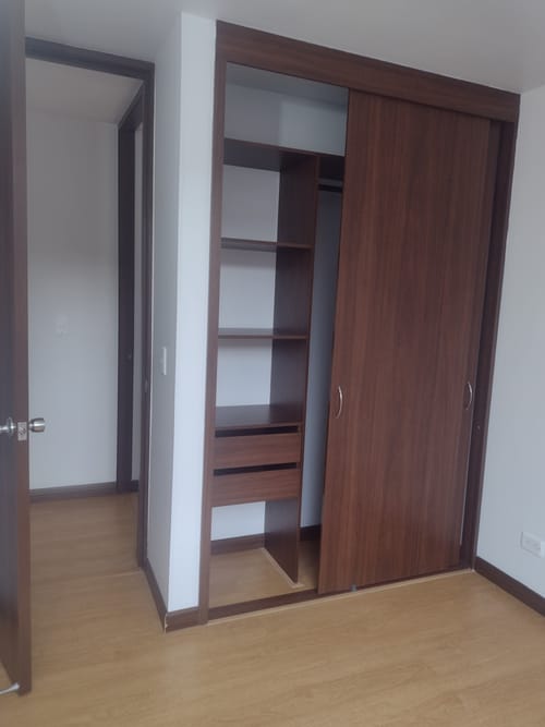 Apartamento de 3 alcobas en venta en Villas De Granada, Bogotá, 70 m² · foto 20 de 20