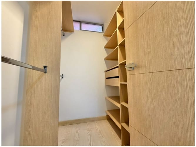 Apartamento de 3 alcobas en venta en Loma Del Esmeraldal, Envigado, 89 m² · foto 9 de 12