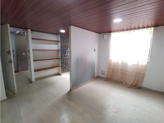 Apartamento en venta en Gran Yomasa, Bogotá · foto 2 de 24