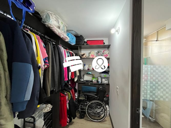 Apartamento de 3 alcobas en venta en Conjunto Residencial Zaragoza, Madrid, 90 m² · foto 7 de 24