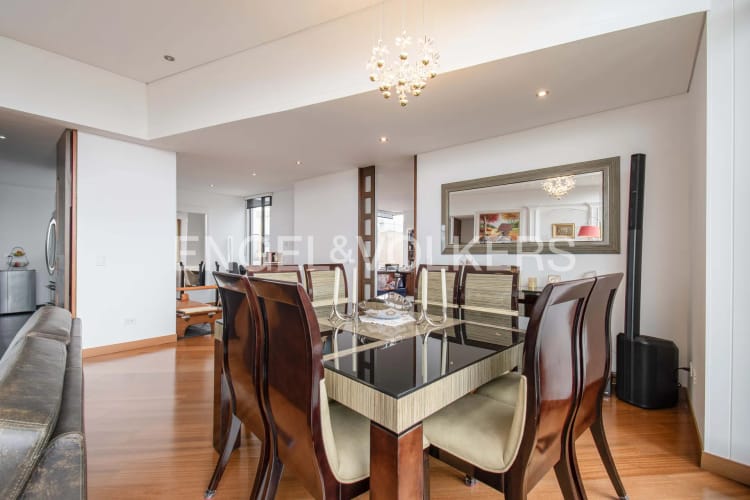 Apartamento de 3 alcobas en venta en Cerros De Suba, Bogotá, 186 m² · foto 6 de 19