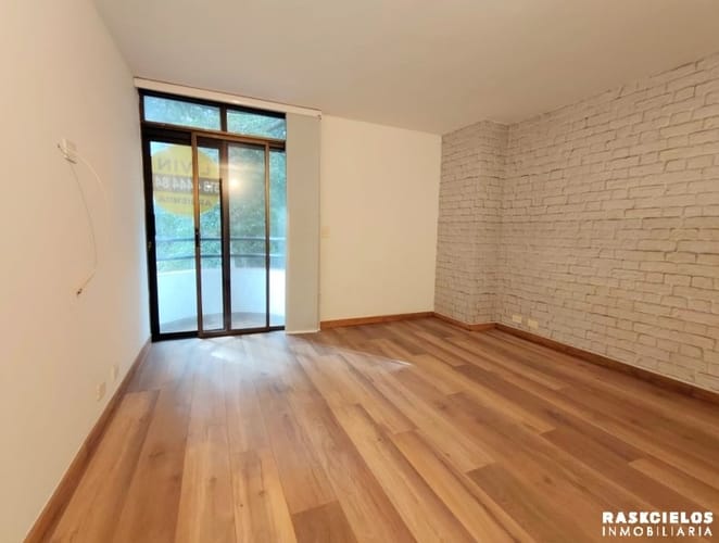 Apartamento de 3 alcobas en arriendo en Patio Bonito, Medellín, 120 m² · foto 6 de 14